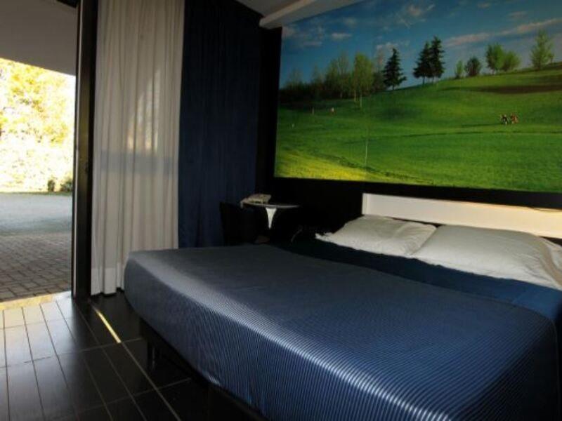 Hotel Pineta Busto Arsizio Εξωτερικό φωτογραφία