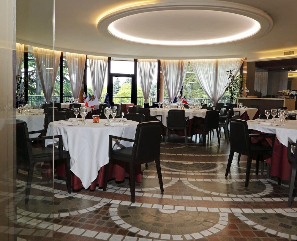 Hotel Pineta Busto Arsizio Εξωτερικό φωτογραφία