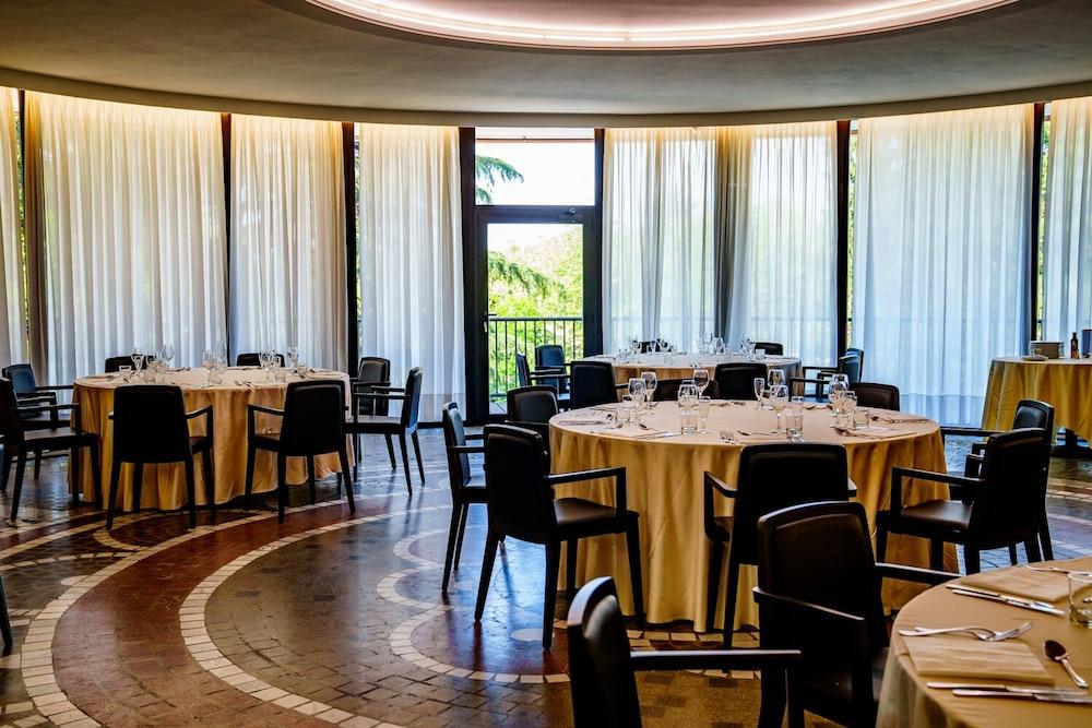 Hotel Pineta Busto Arsizio Εξωτερικό φωτογραφία